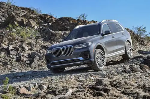 2018 BMW X7 xDrive 40i Wall Poster picture 963717