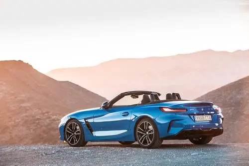 2019 BMW Z4 ( G29 ) sDrive 20i - UK version Wall Poster picture 969374