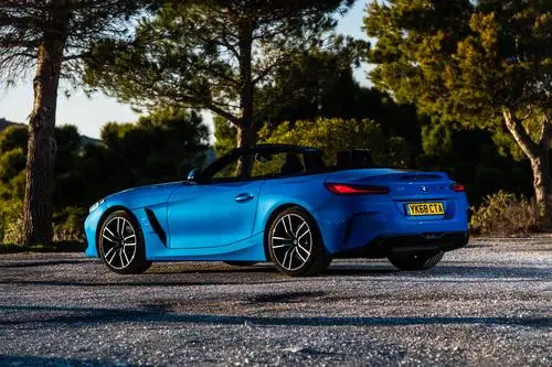 2019 BMW Z4 ( G29 ) sDrive 20i - UK version Wall Poster picture 969387