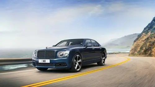 2020 Bentley Mulsanne 6.75 Edition by Mulliner Women's Colored T-Shirt - idPoster.com