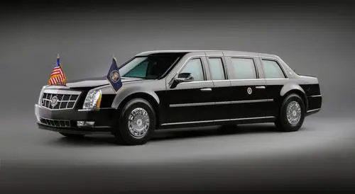 2009 Cadillac Presidential Limousine Tote Bag - idPoster.com
