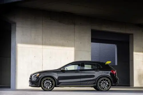 2018 Mercedes-AMG GLA45 with AMG Performance Studio Package Kitchen Apron - idPoster.com