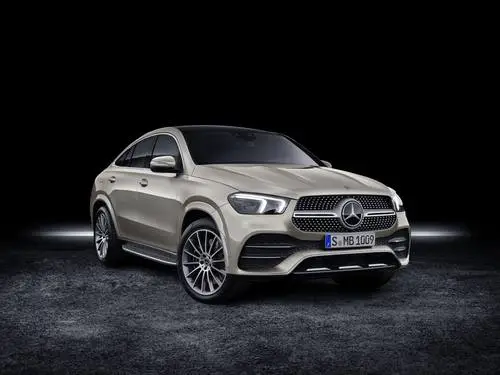 2020 Mercedes-Benz GLE Coupe Men's Colored Hoodie - idPoster.com