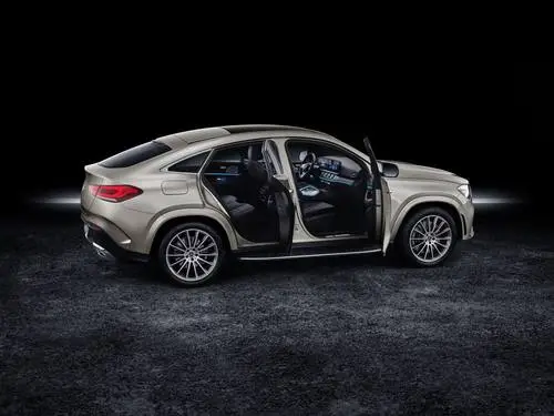 2020 Mercedes-Benz GLE Coupe Kitchen Apron - idPoster.com