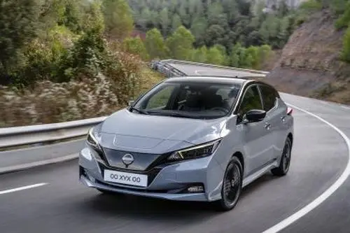 2022 Nissan Leaf Wall Poster picture 1002128