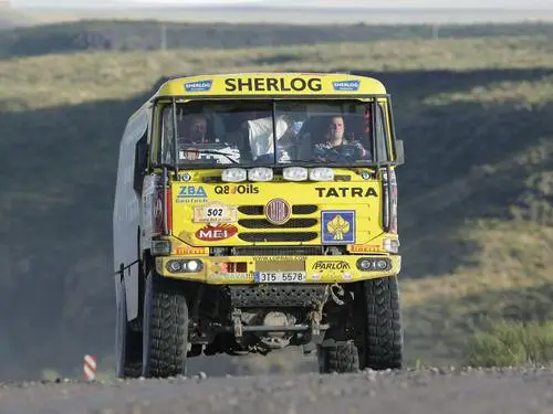 2009 Tatra 815 Dakar White Tank-Top - idPoster.com