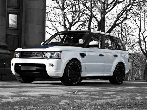 2010 Project Kahn Range Rover Sport Supercharged RS600 White T-Shirt - idPoster.com