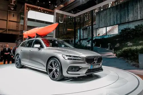2018 Volvo V60 Wall Poster picture 793625