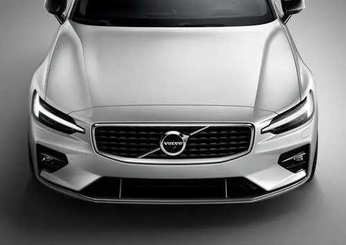 2018 Volvo V60 R-design Wall Poster picture 793643