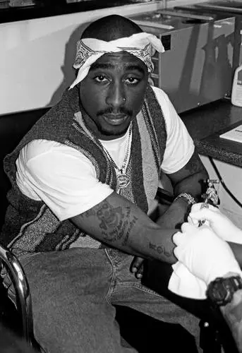 2Pac Wall Poster picture 512770