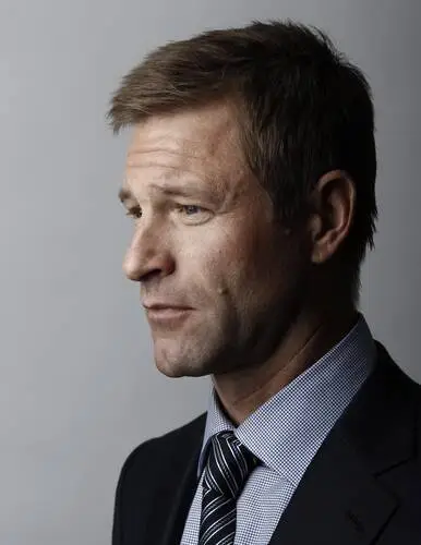 Aaron Eckhart Jigsaw Puzzle picture 241880
