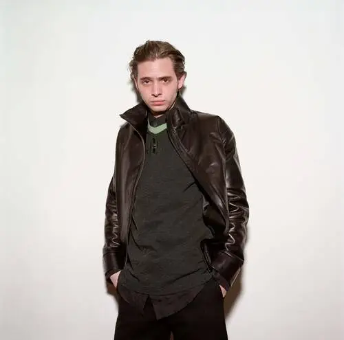 Aaron Stanford Image Jpg picture 495801