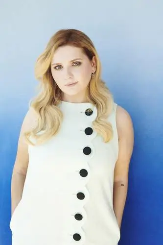 Abigail Breslin Wall Poster picture 1016304