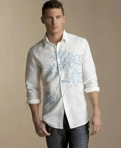 Adam Senn White T-Shirt - idPoster.com