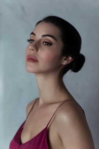 Adelaide Kane Jigsaw Puzzle picture 1283239