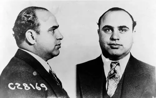 Al Capone Men's Colored  Long Sleeve T-Shirt - idPoster.com
