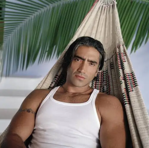 Alejandro Fernandez Wall Poster picture 910995