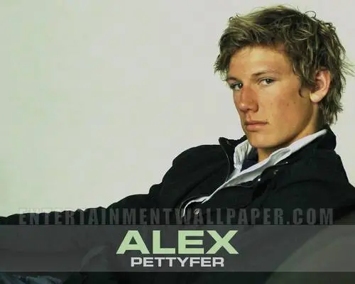 Alex Pettyfer White T-Shirt - idPoster.com