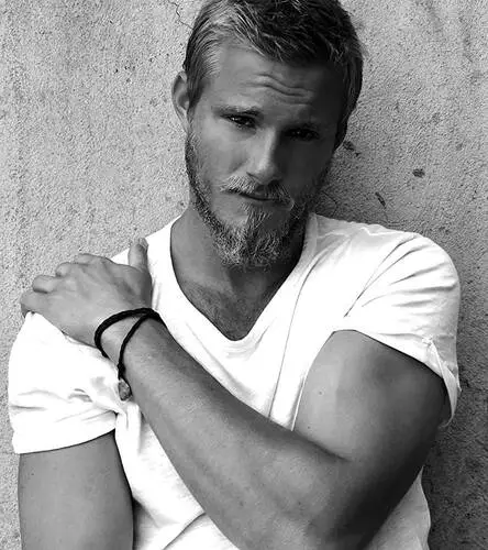 Alexander Ludwig Wall Poster picture 892924