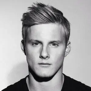 Alexander Ludwig posters and prints