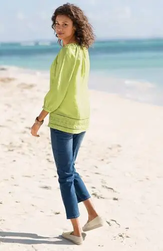 Alexandra Collins Women's Colored  Long Sleeve T-Shirt - idPoster.com