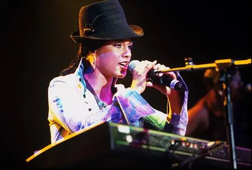 Alicia Keys Jigsaw Puzzle picture 458002