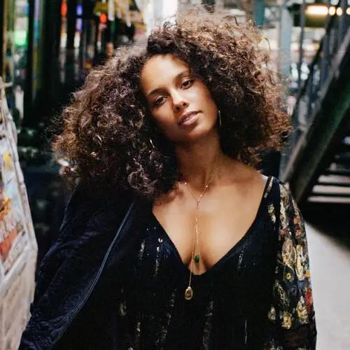 Alicia Keys Jigsaw Puzzle picture 556659