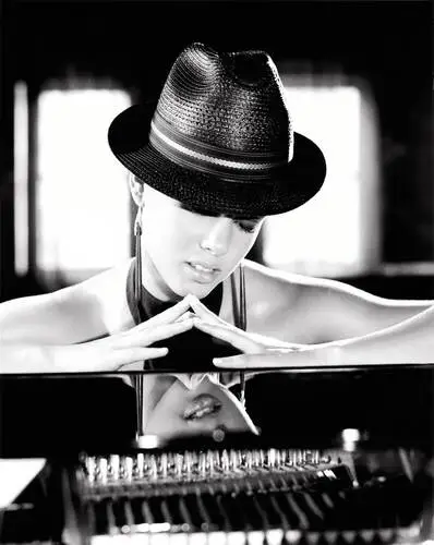 Alicia Keys Wall Poster picture 62578