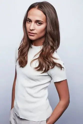 Alicia Vikander Women's Colored  Long Sleeve T-Shirt - idPoster.com