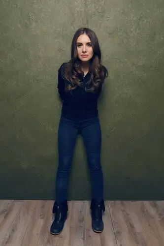 Alison Brie Wall Poster picture 557144
