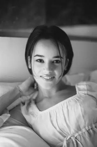 Alizee Jigsaw Puzzle picture 1710