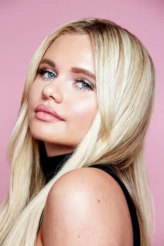 Alli Simpson Wall Poster picture 558150