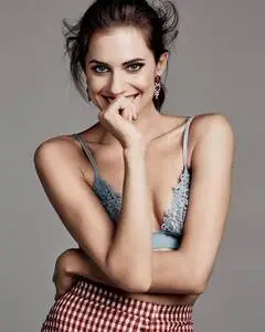 Allison Williams posters and prints