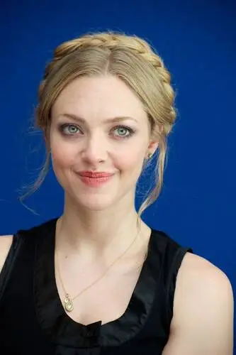 Amanda Seyfried Wall Poster picture 131761