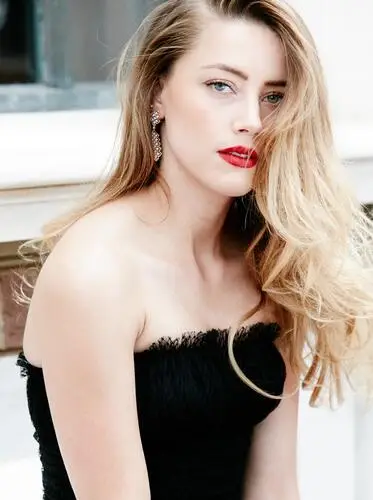 Amber Heard Computer MousePad picture 699972