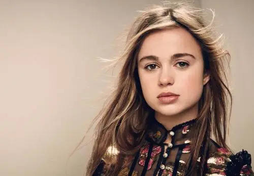 Amelia Windsor Wall Poster picture 730652