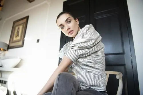 Amy Jackson Women's Colored  Long Sleeve T-Shirt - idPoster.com
