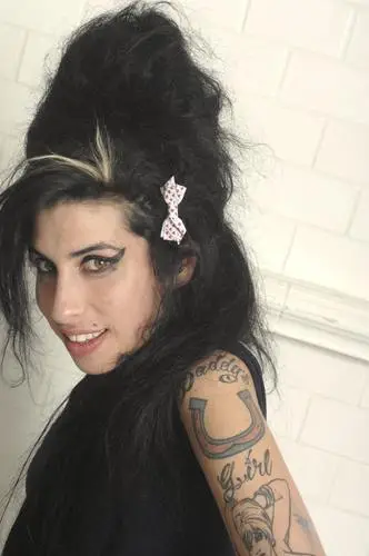 Amy Winehouse Fridge Magnet picture 343080