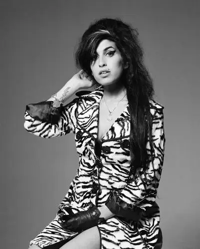 Amy Winehouse Wall Poster picture 909369