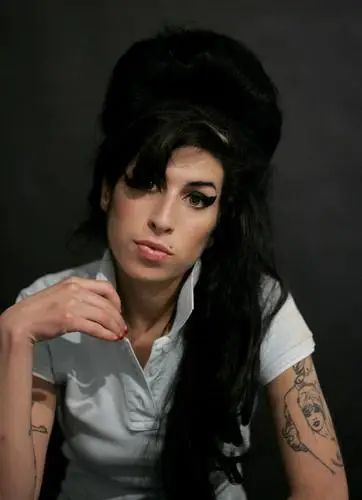 Amy Winehouse Jigsaw Puzzle picture 94321
