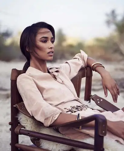 Anais Mali Protected Face mask - idPoster.com