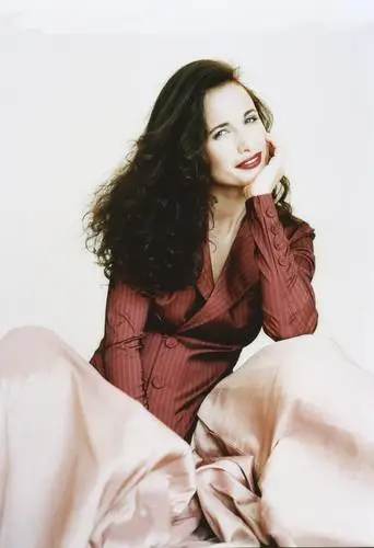 Andie MacDowell Computer MousePad picture 909480