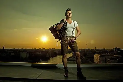 Andreas Gabalier Jigsaw Puzzle picture 242284