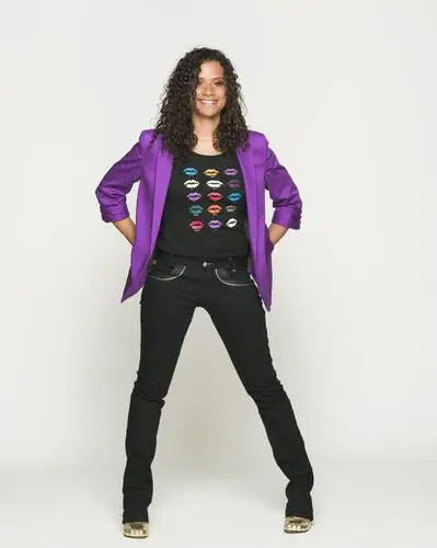 Angel Coulby Men's Colored T-Shirt - idPoster.com