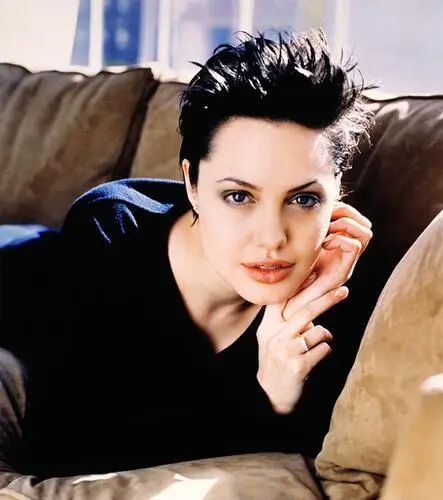 Angelina Jolie Jigsaw Puzzle picture 193644