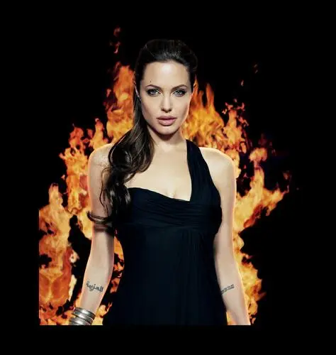 Angelina Jolie Jigsaw Puzzle picture 28336