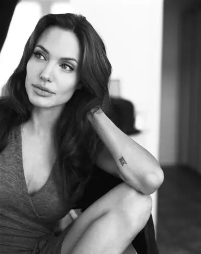 Angelina Jolie Fridge Magnet picture 678091