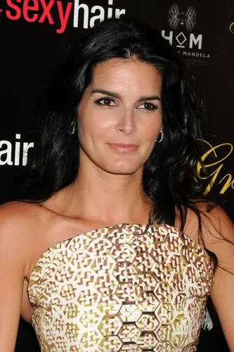 Angie Harmon Jigsaw Puzzle picture 154718