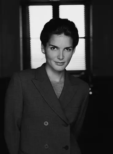 Angie Harmon Image Jpg picture 909774