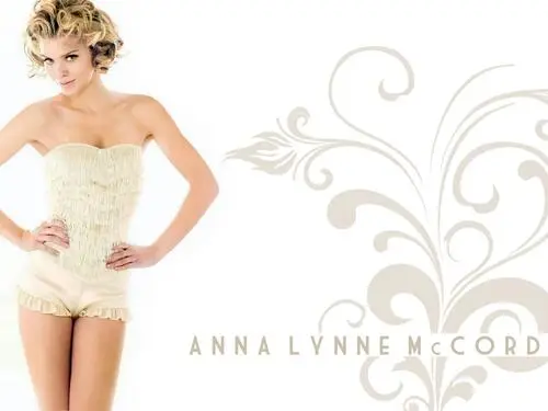 AnnaLynne McCord White T-Shirt - idPoster.com
